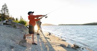 Comparing Fast and Slow Jigging: Which is Best for Your Next Fishing Trip?